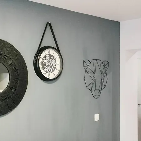 Apartment Sunday Lovers - Fb - 96 *