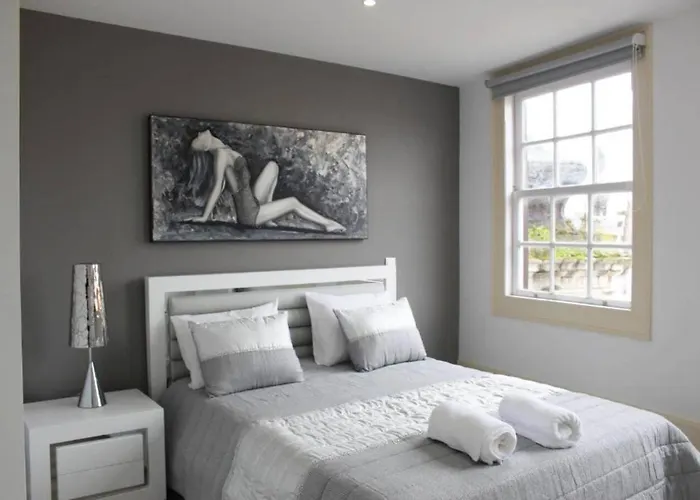 Sunday Lovers - Fb - 96 Apartment Coimbra