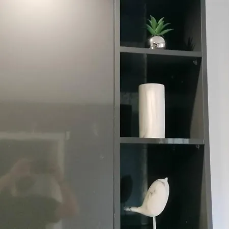 Sunday Lovers - Fb - 96 *