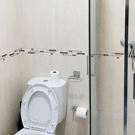 Sunday Lovers - Fb - 96