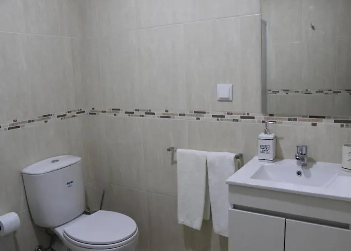 Sunday Lovers - Fb - 96