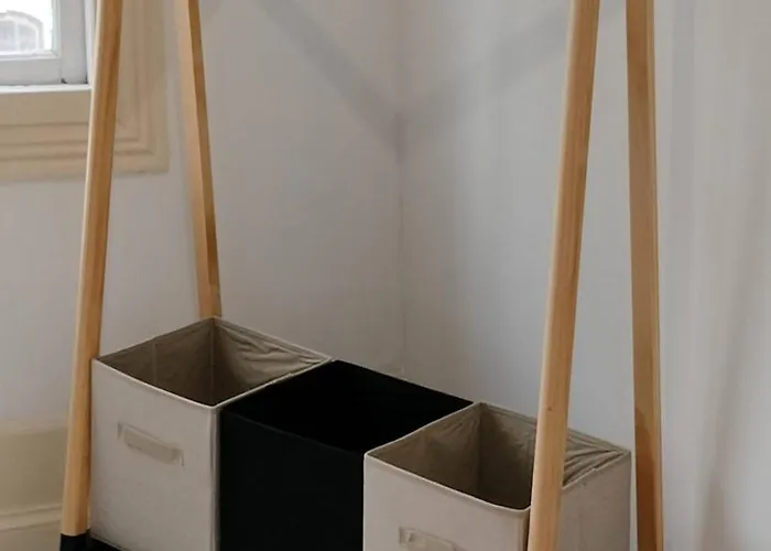 Sunday Lovers - Fb - 96