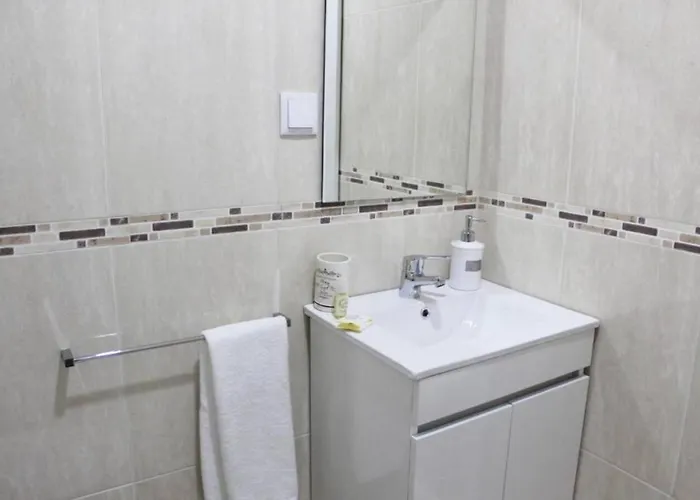 Sunday Lovers - Fb - 96 Coimbra