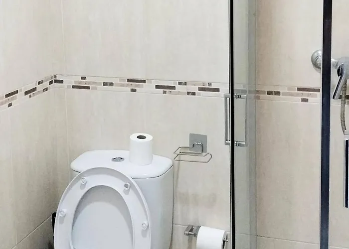 Sunday Lovers - Fb - 96